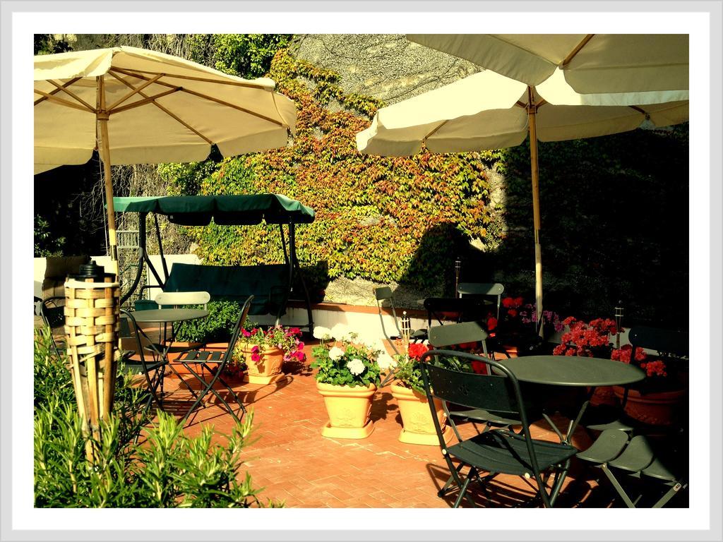 Hotel Marina Celle Ligure Exterior photo